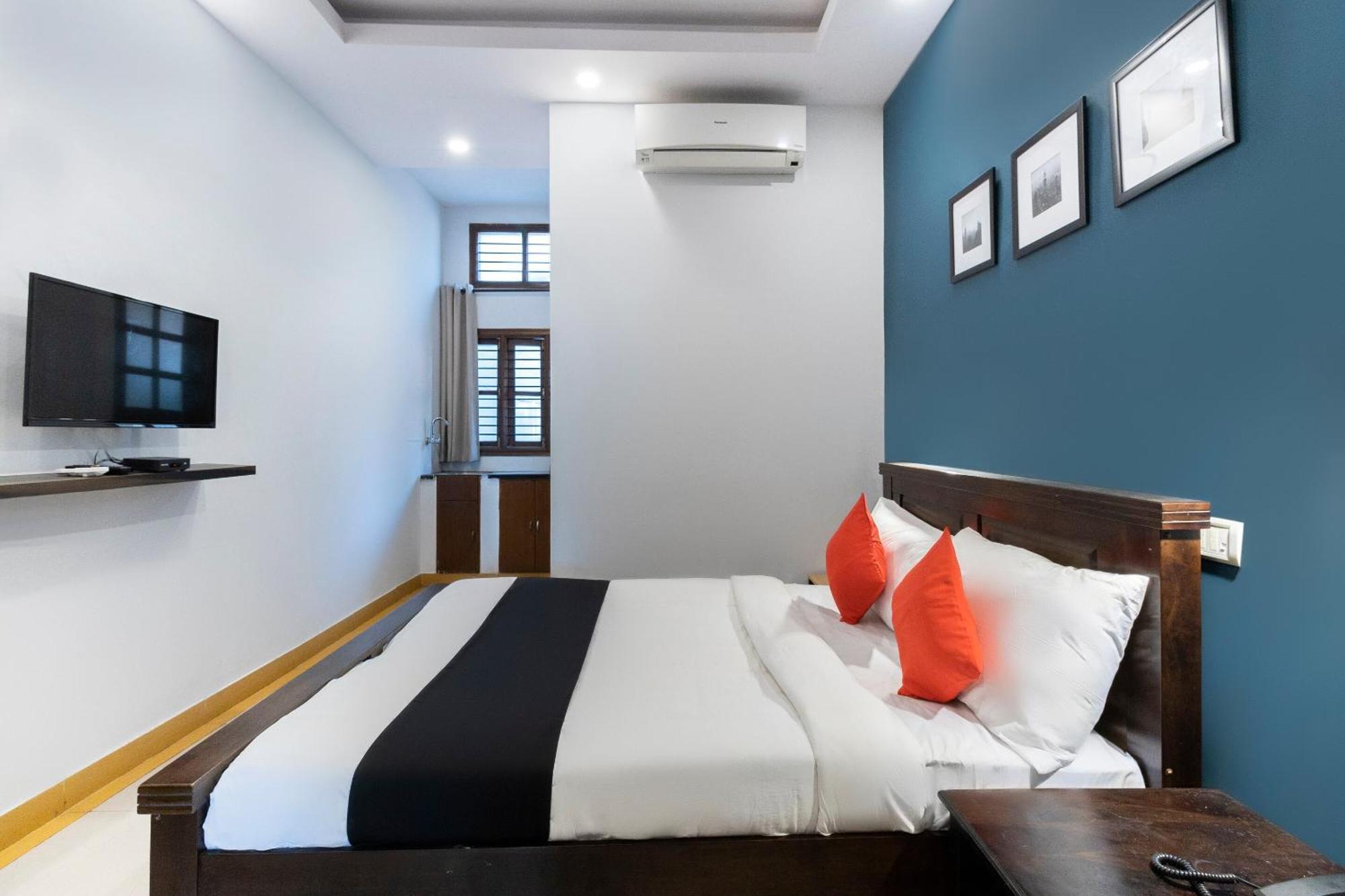 Capital O 70156 Victorian Comforts Bangalore Exterior foto